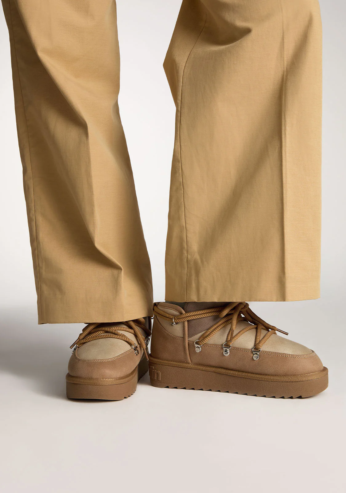 Nordic Trk Low Beige - Imagen 6