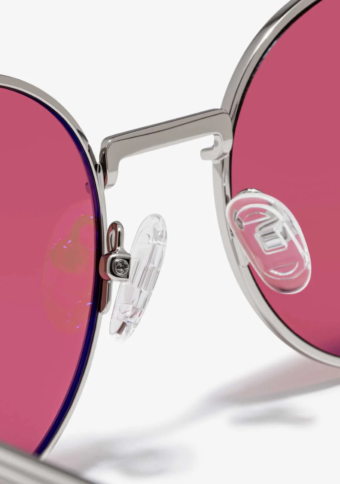 Round Legacy Silver / Red - Imagen 6