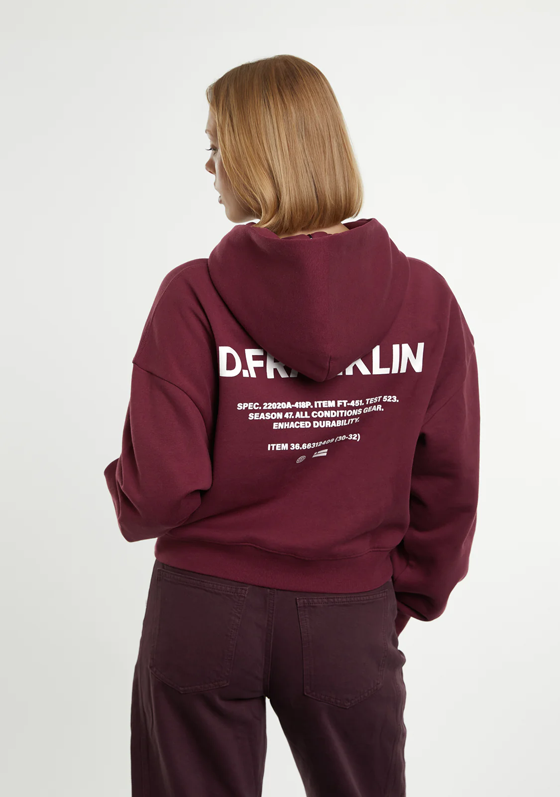 Worldwide Crop Hoodie Wine - Imagen 6
