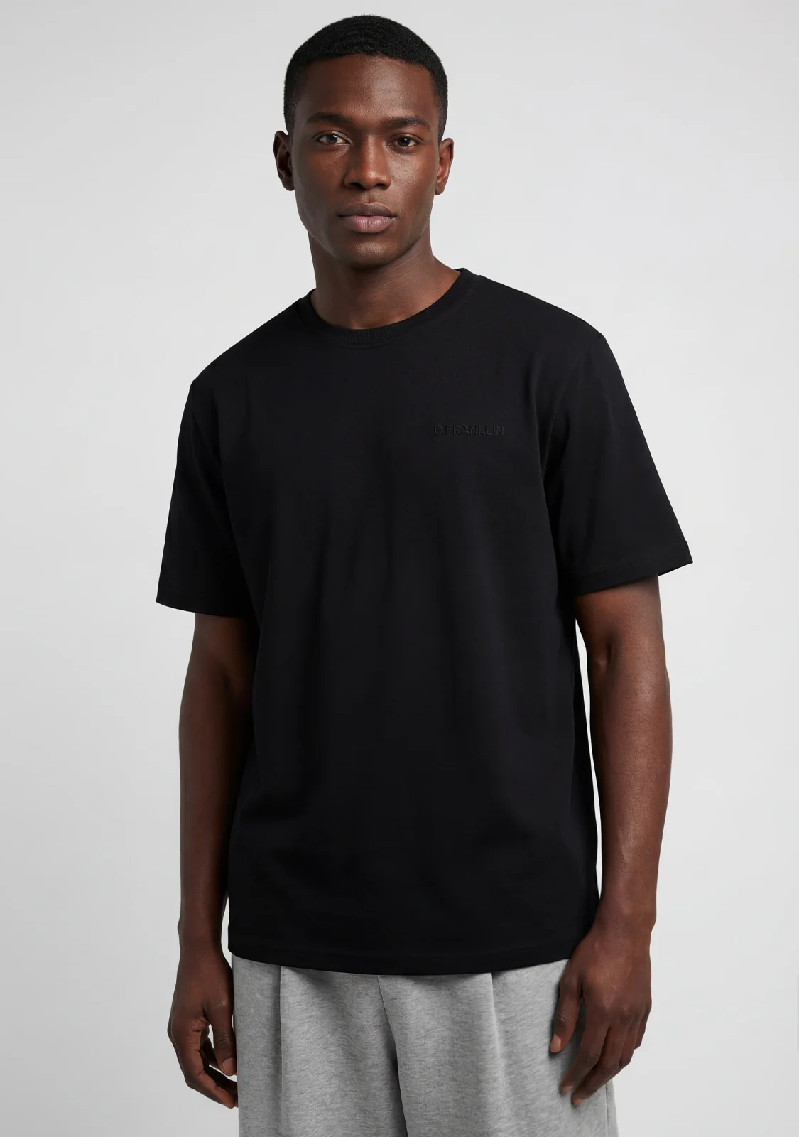Basic T-Shirt Black - Imagen 4